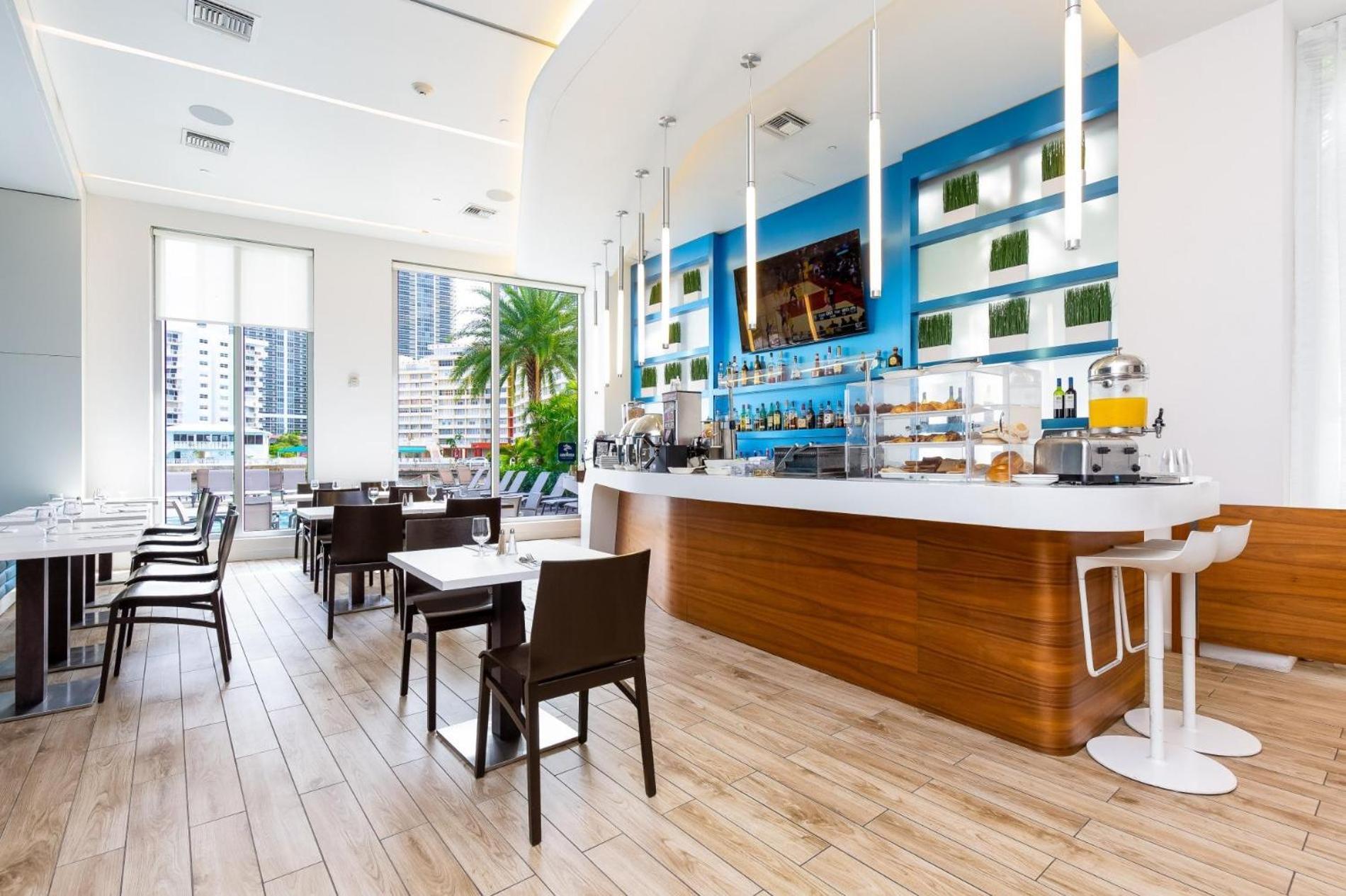 Modern One Bedroom Rental At Beach Walk Resort Miami 18Th Floor 할렌데일비치 외부 사진